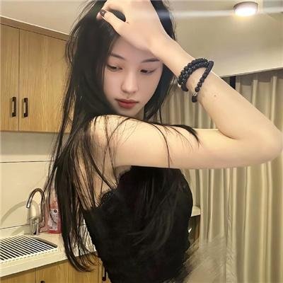 三块广告牌